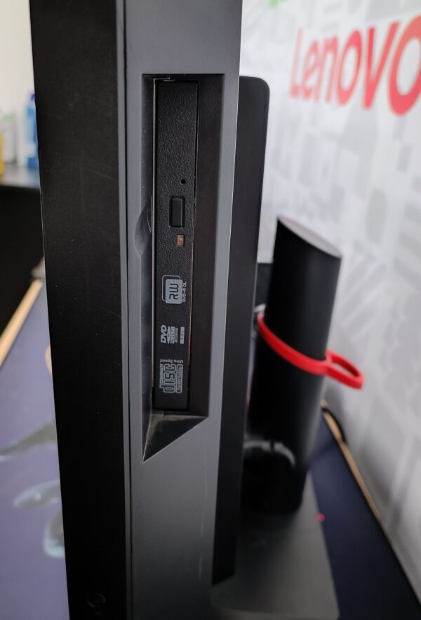 Lenovo All in One 3314 - Core i5 - 8GB RAM - 256 GB de almacenamiento de estado sólido - Imagen 12