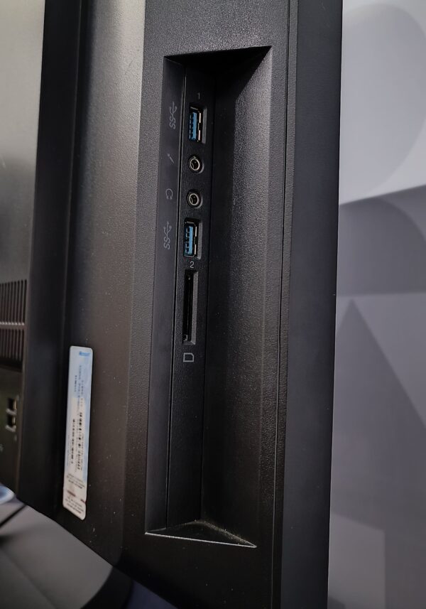 Lenovo All in One 3314 - Core i5 - 8GB RAM - 256 GB de almacenamiento de estado sólido - Imagen 11
