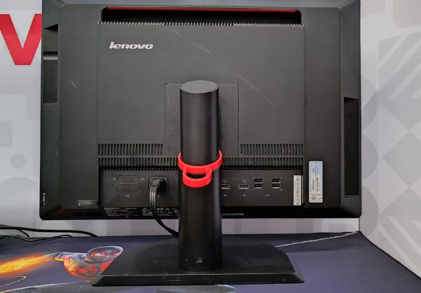 Lenovo All in One 3314 - Core i5 - 8GB RAM - 256 GB de almacenamiento de estado sólido - Imagen 7